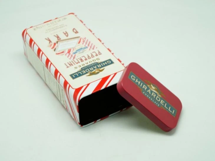 Rectangle Tin Box With Inward Lid